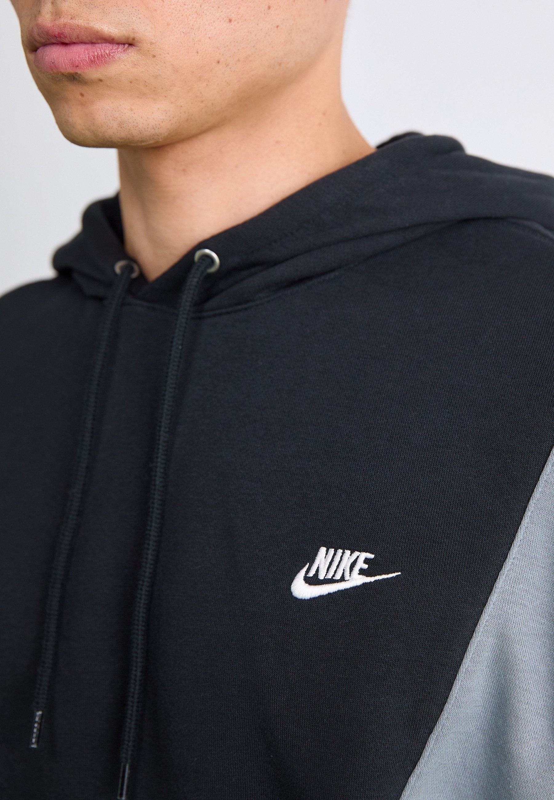 Tuta Completa Sportswear Club Fleece Hooded Nero HV1165-010 Nike