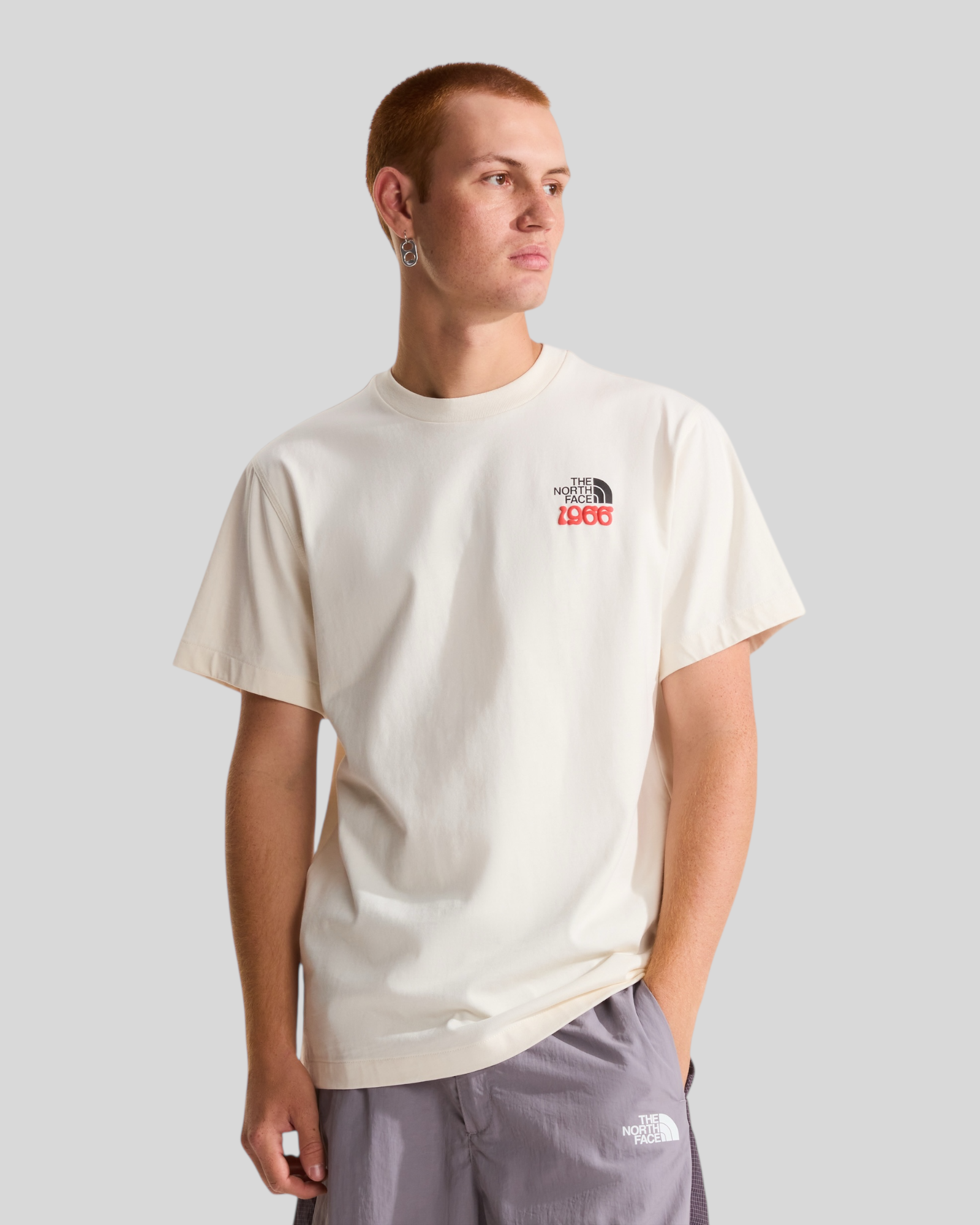 T-Shirt M 1996 Motion Relaxed Tee White Dune NF0A8GAHQLI The North Face