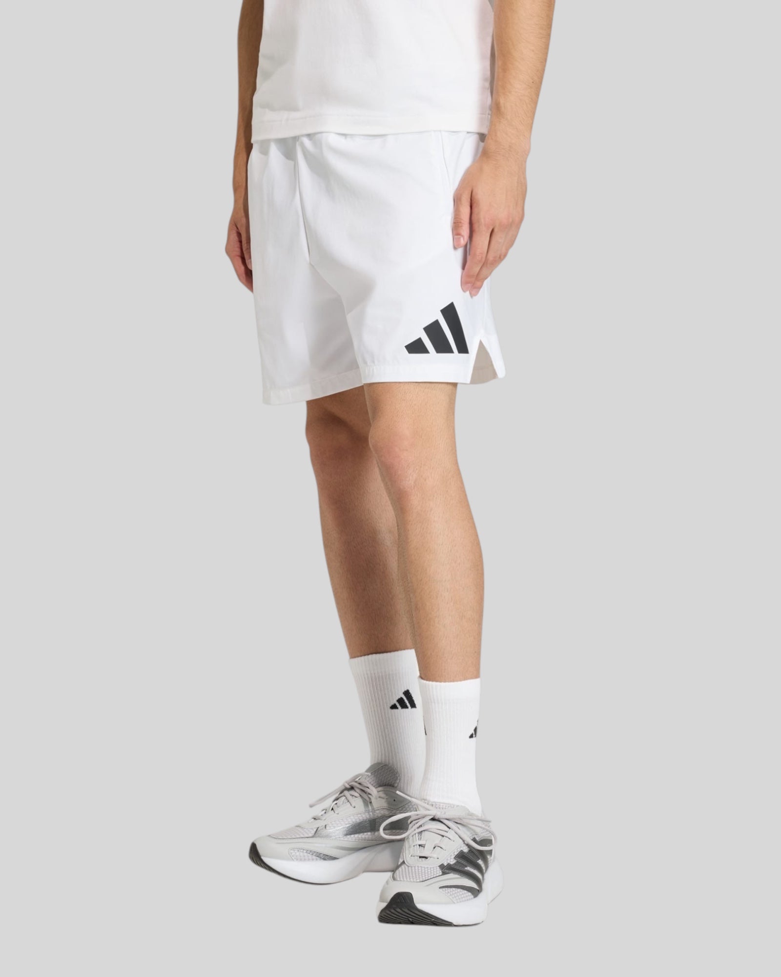 Short ZNE Wowen Bianco KD8489 Adidas
