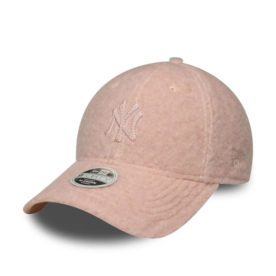 Cappello con Visiera New Era New York Yankees 9FORTY M-Crown Winter Borg Rosa Pastello – 60915792