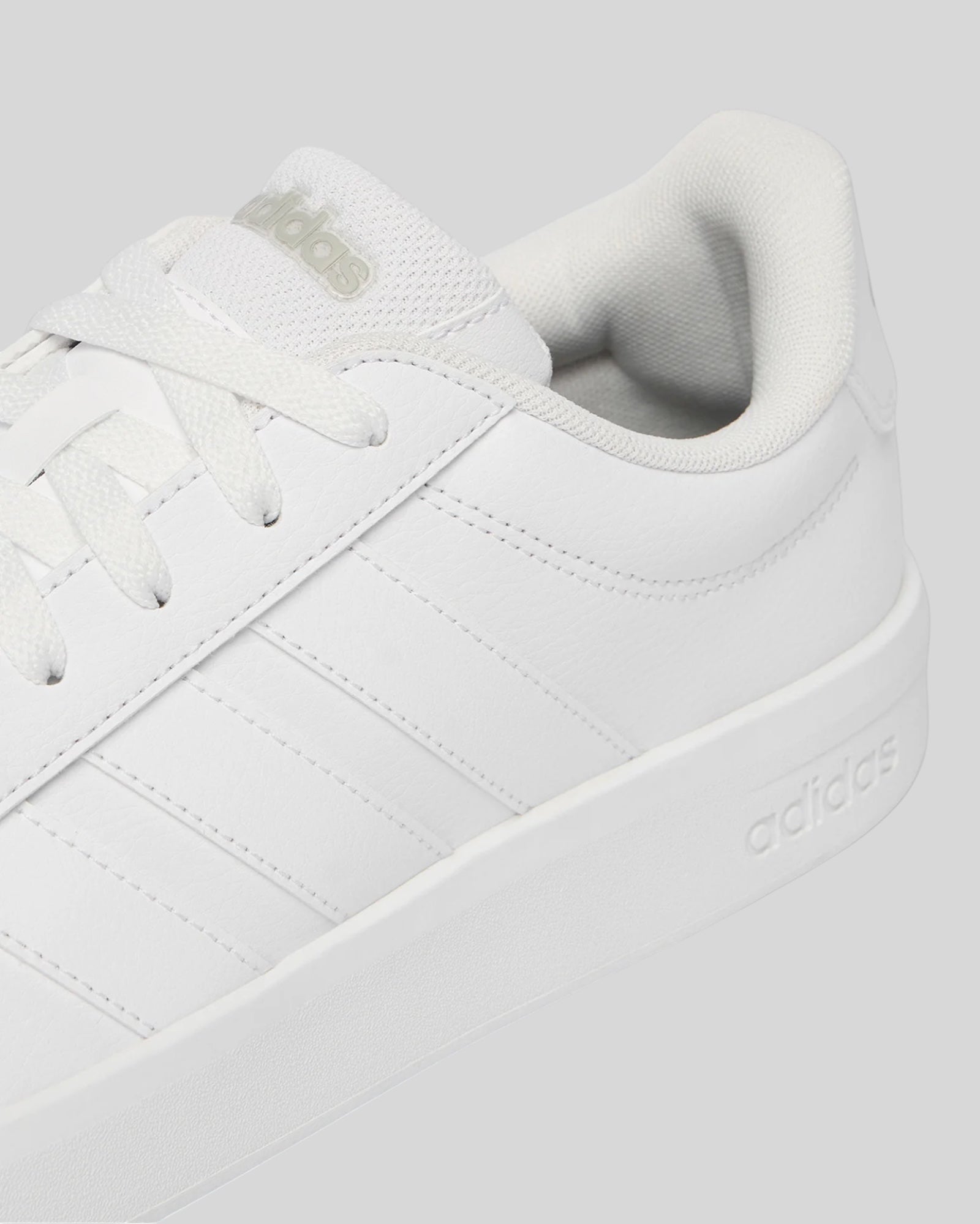 Sneakers Grand Court Base 3.0 Bianca HQ0080 Adidas