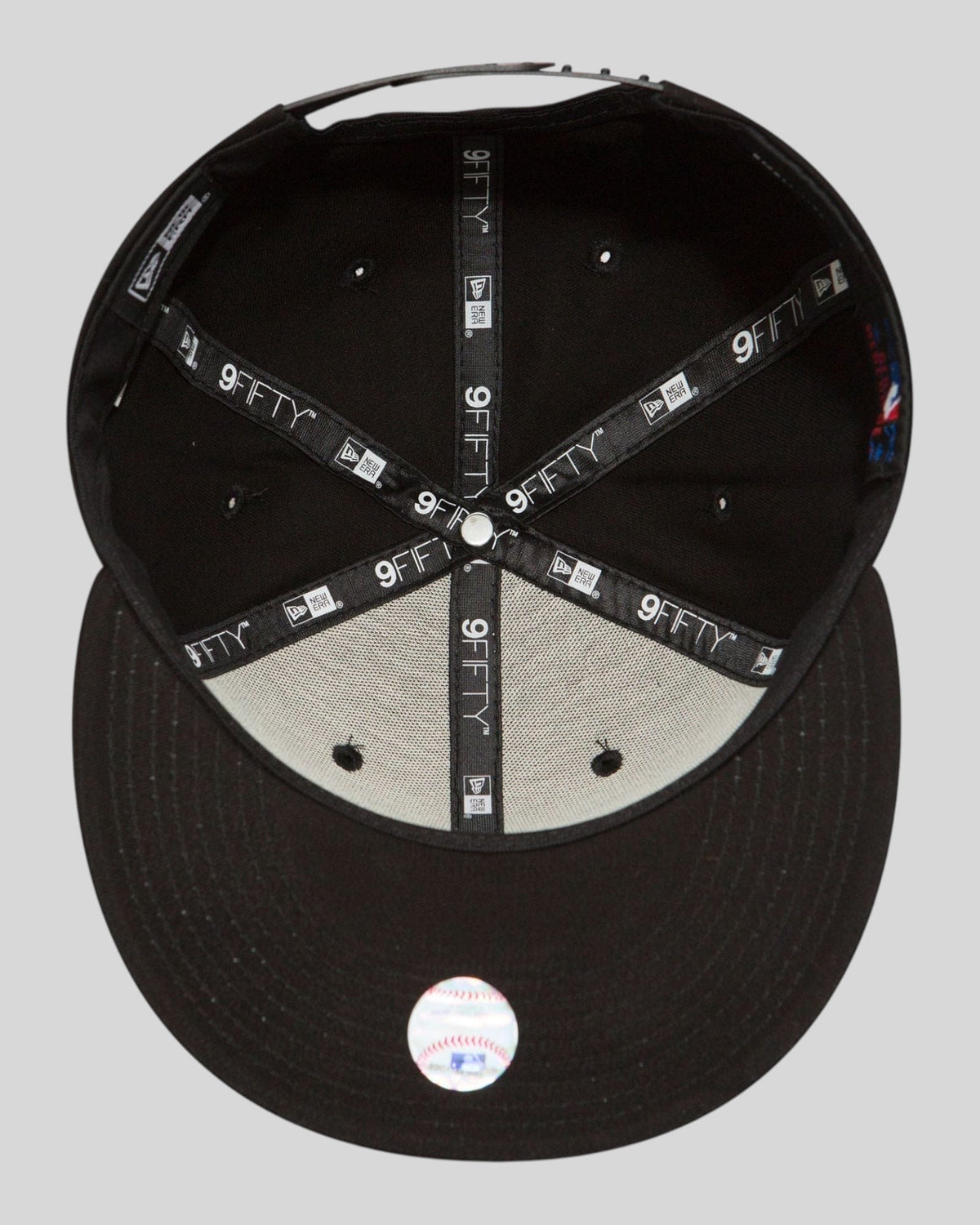New Era New York Yankees Black On Black 9FIFTY 11180834