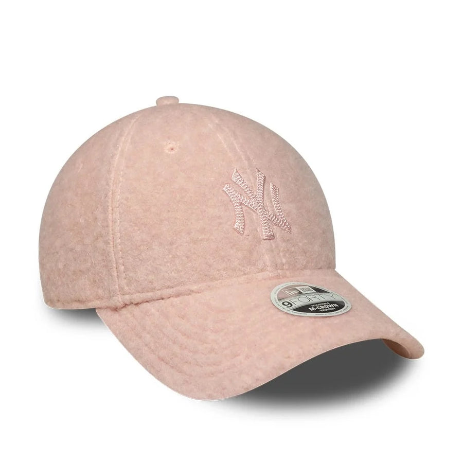 Cappello con Visiera New Era New York Yankees 9FORTY M-Crown Winter Borg Rosa Pastello – 60915792