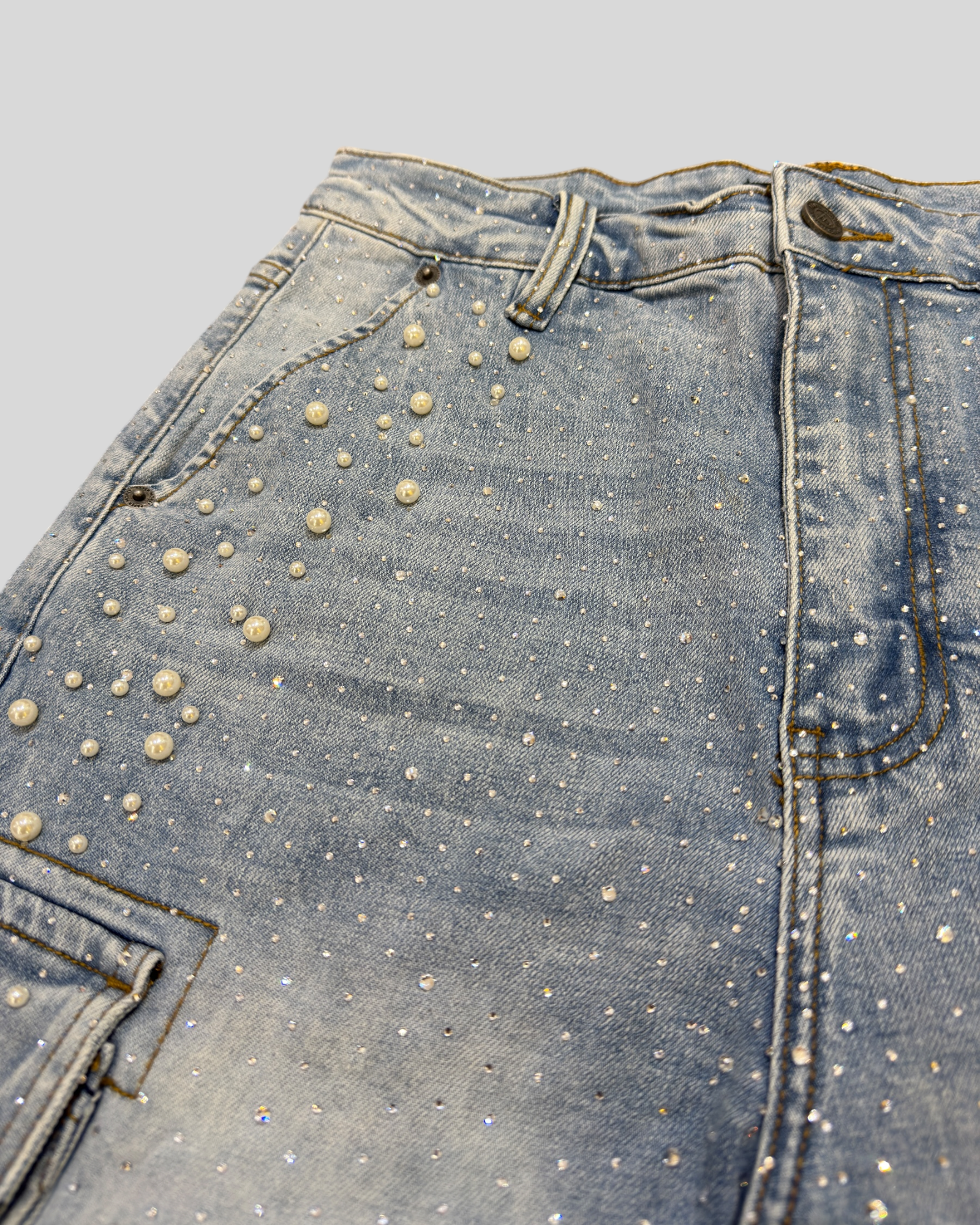Short Crystallized Pearl Cargo Blue PM1095 Paper Money
