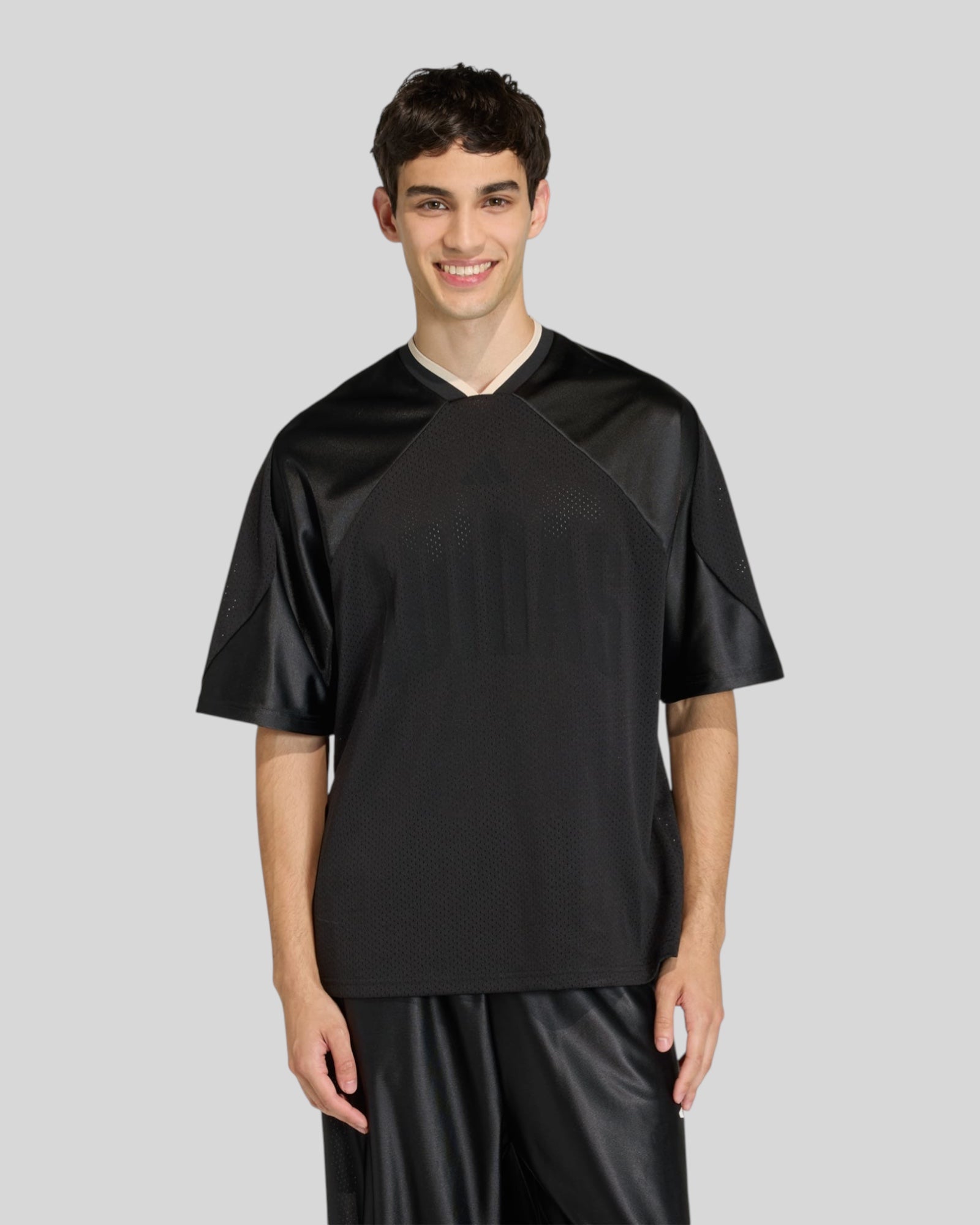 T-Shirt Stadium Graphic Mesh Nera JZ6358 Adidas