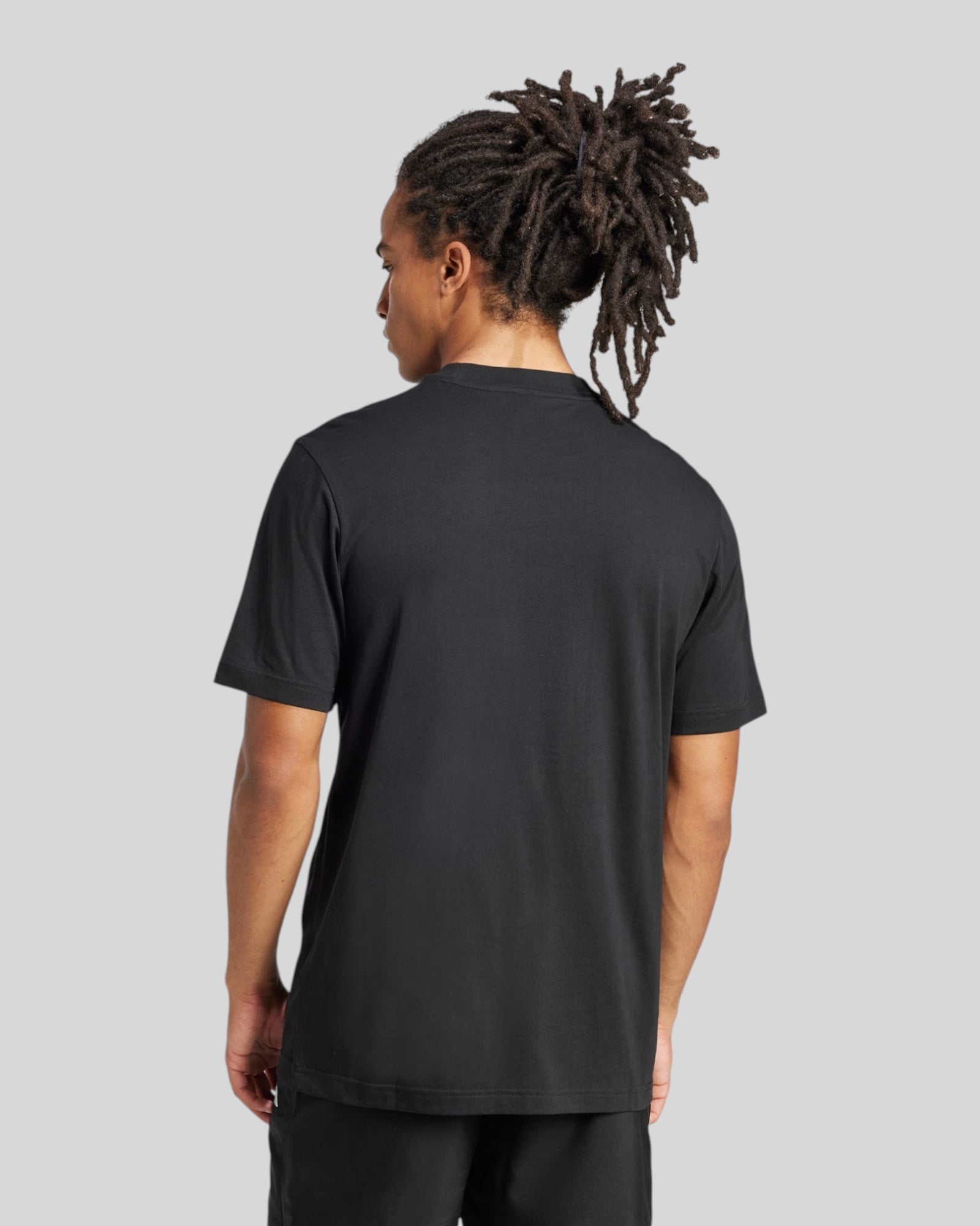 T-Shirt Essentials Small Logo Jersey Nera JE9024 Adidas