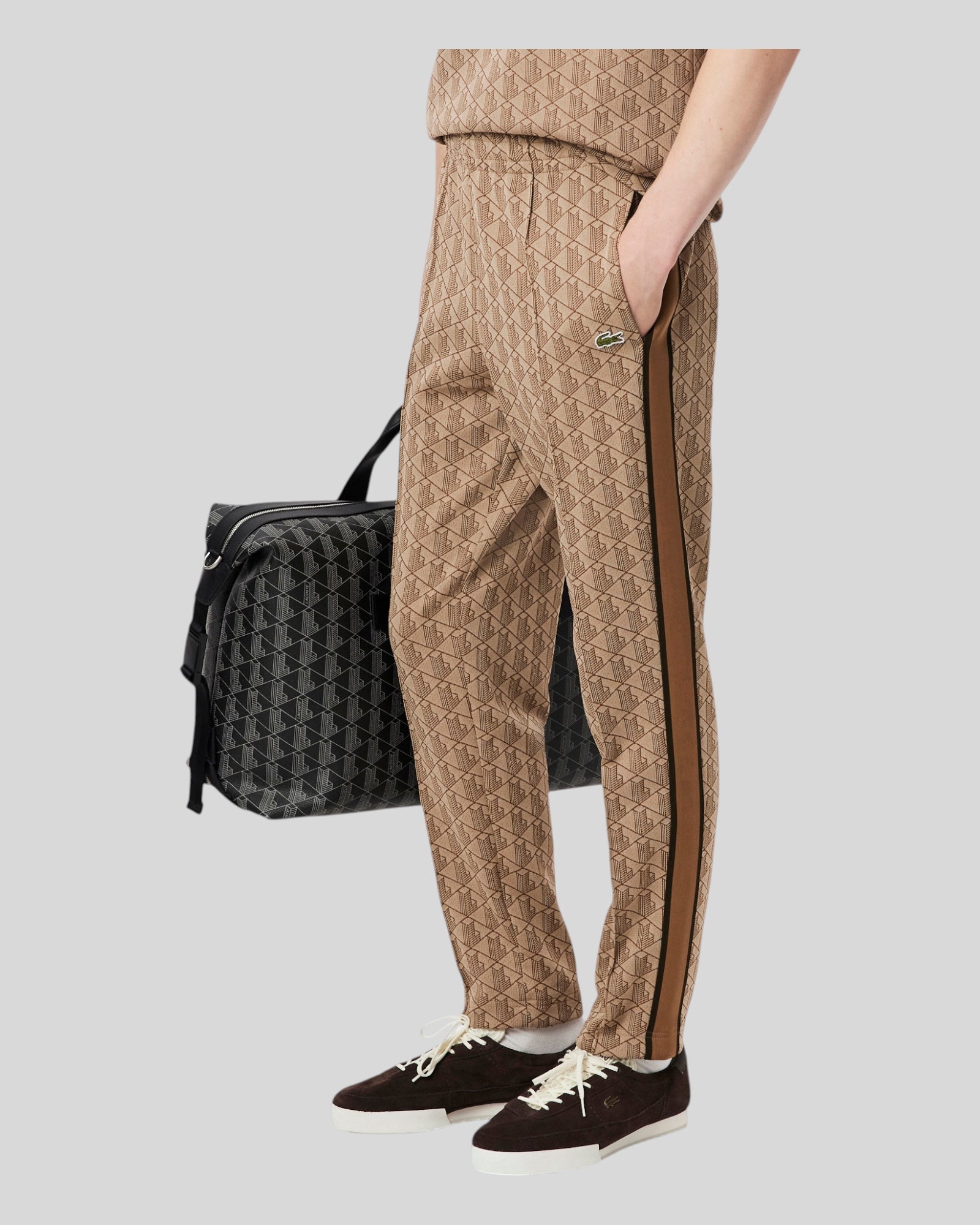 Pantalone Tuta In Jacquard Monogramma Paris Beige/Marrone XH1440-00-6IR Lacoste
