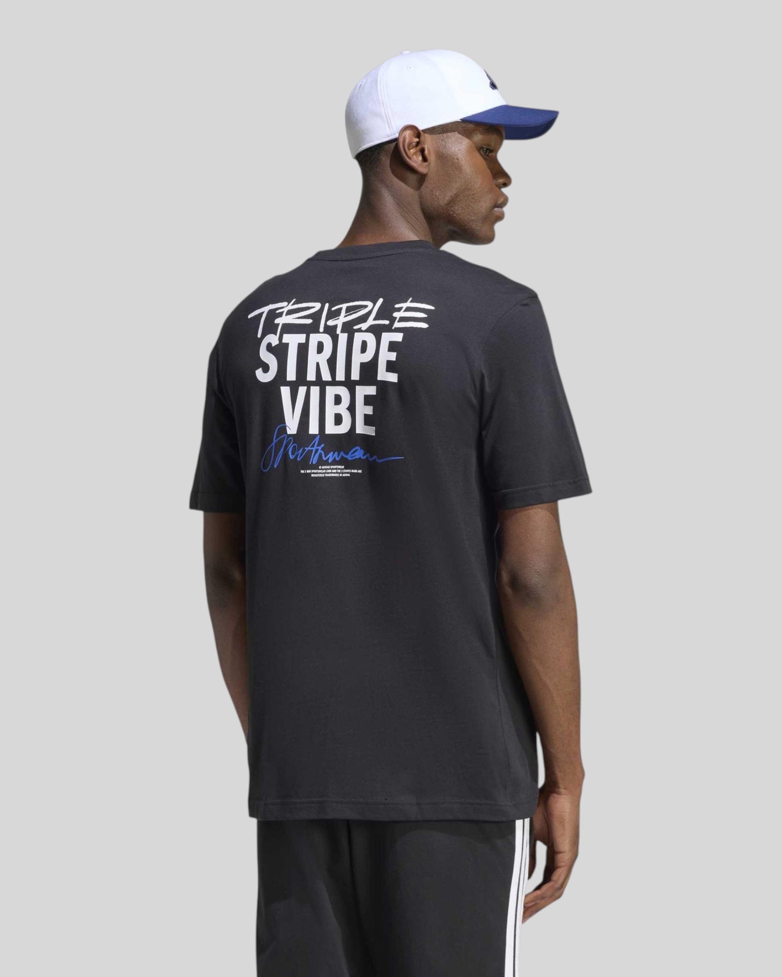 T-Shirt Triple Stripe Vibe Tee Nera  JZ50289 Adidas