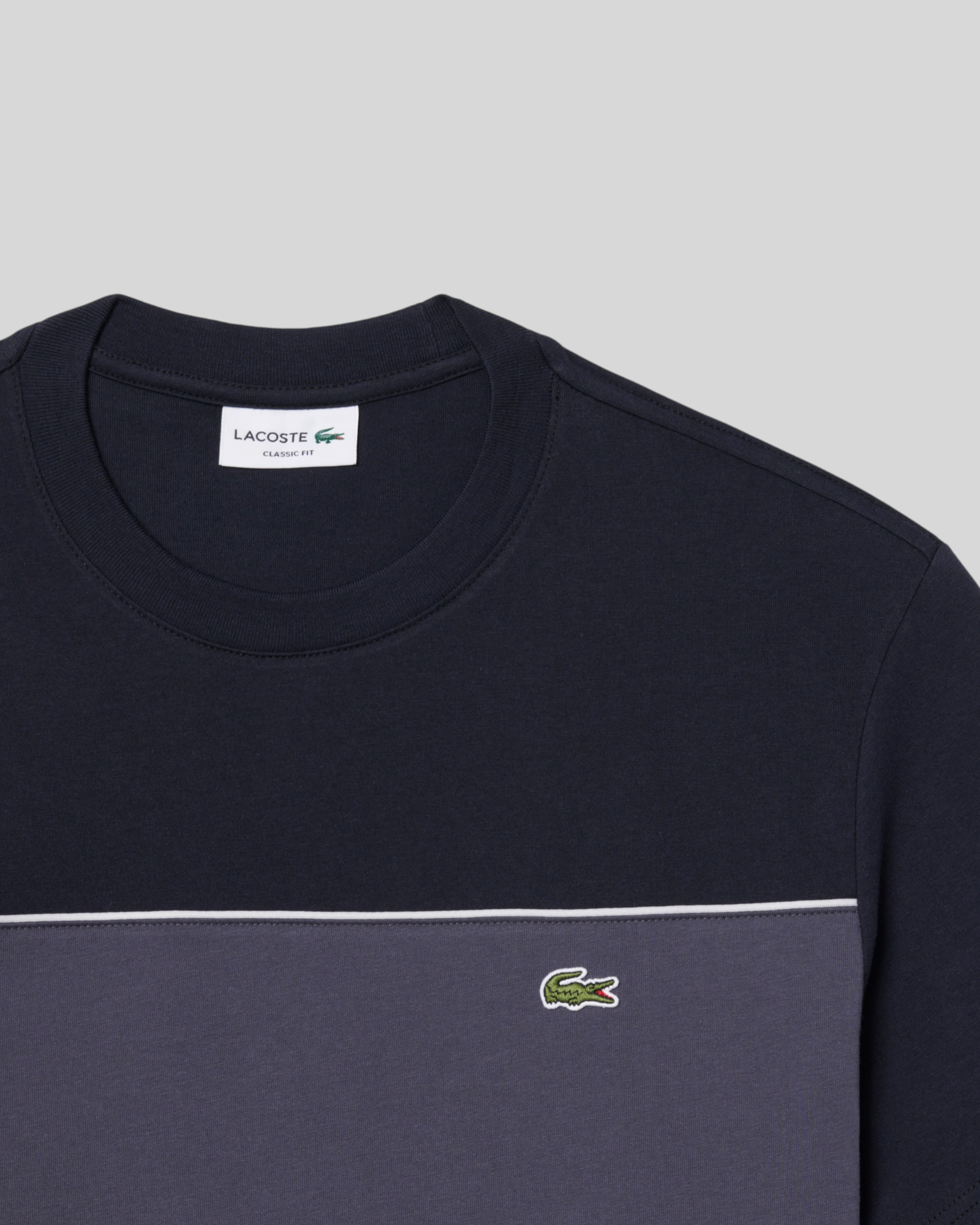 Brillantina Store Lacoste navy and grey color block cotton t-shirt with embroidered crocodile logo.