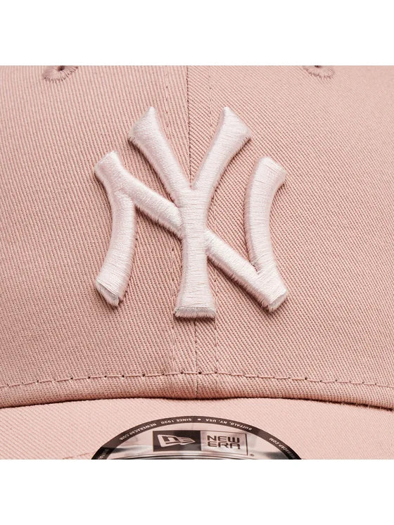 Cappello Con Visiera 9Forty New York Yankees MLB Colour Essential Rosa 60244716 New Era