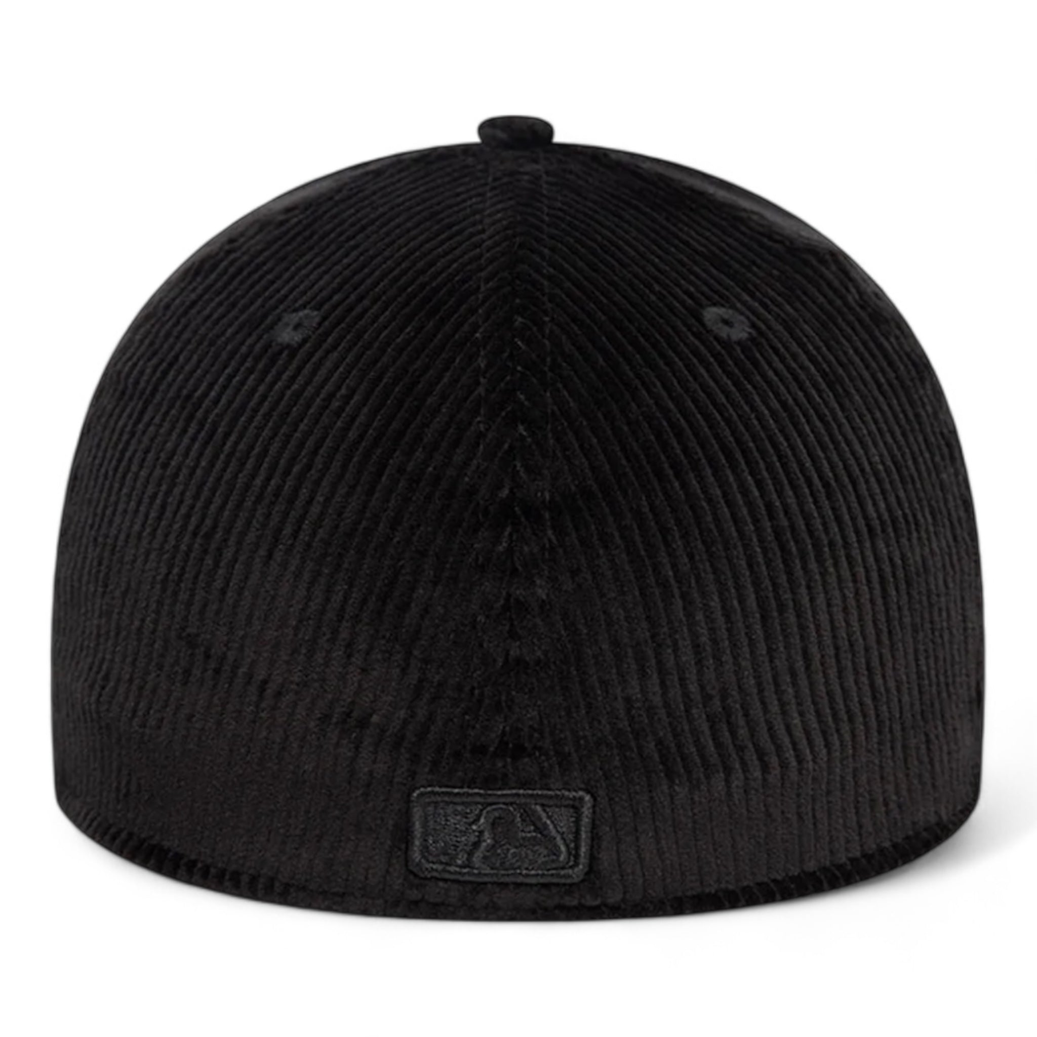 Cappello Con Visiera New York Yankees Corduroy 39Thirty Nero 60565395 New Era